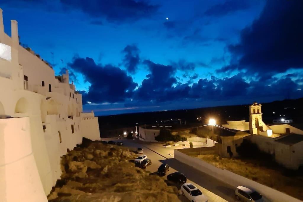 Che Vista!! Ostuni ,Sulle Bianche Mura Con Vista Mozzafiato Exterior foto